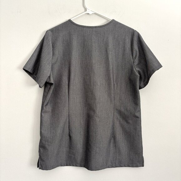 Figs Graphite Gray Casma Three Pocket Scrub Top Women’s Size Medium - Picture 5 of 5